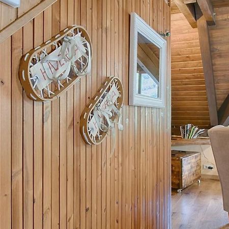 Апартаменты Saplan Real Estate Casa Izadi Боссост Экстерьер фото